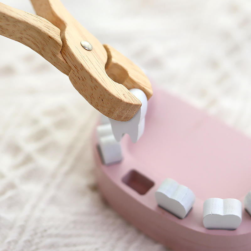 Wooden Children's Little Docto - Kids Toys Doctor Set recension och pris